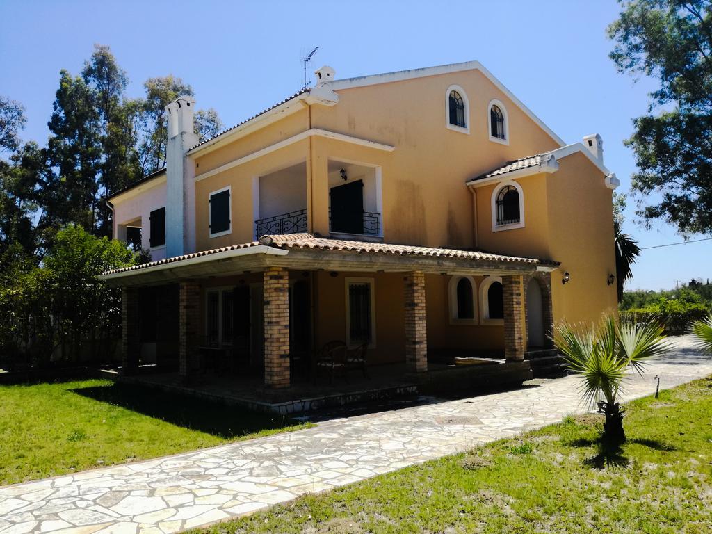 Antonia Beachfront Villa Lefkimmi  Zewnętrze zdjęcie