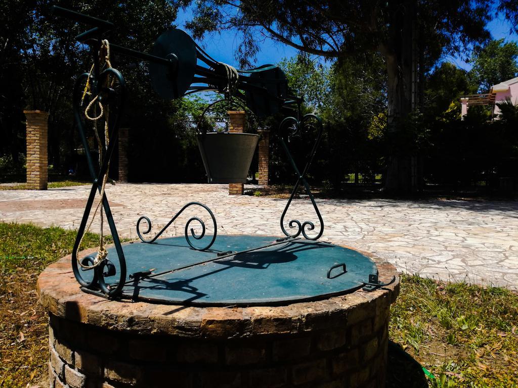 Antonia Beachfront Villa Lefkimmi  Zewnętrze zdjęcie