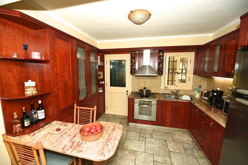 Antonia Beachfront Villa Lefkimmi  Zewnętrze zdjęcie