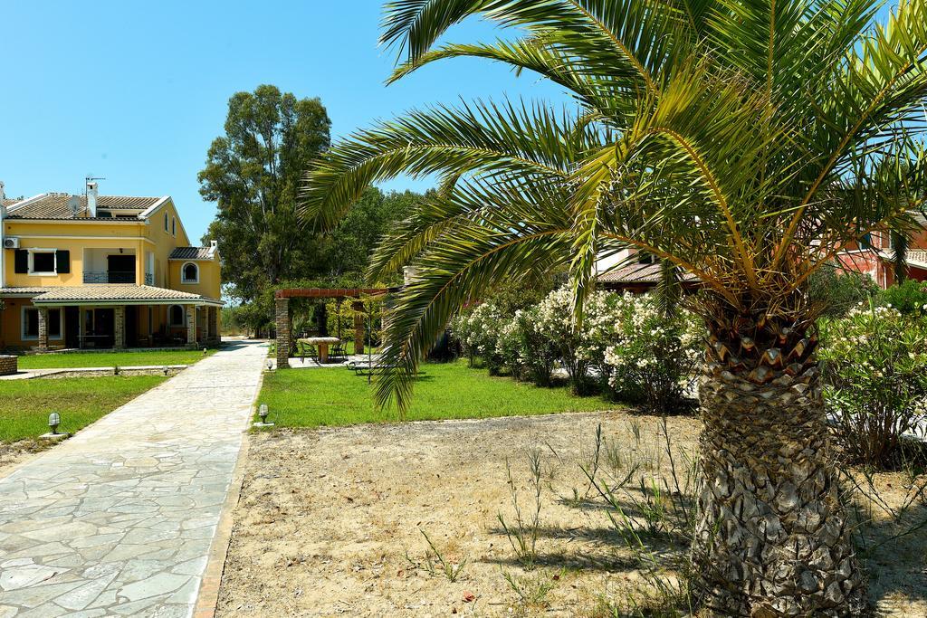 Antonia Beachfront Villa Lefkimmi  Zewnętrze zdjęcie